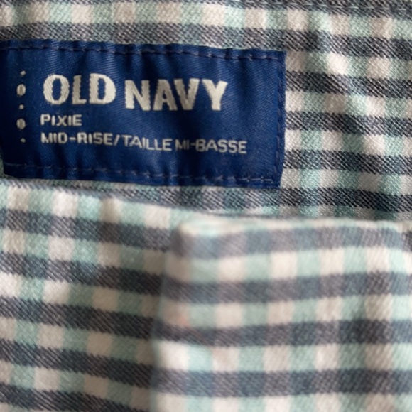 OLD NAVY Mid Rise Gingham Pixie Ankle Pants, 8 - Picture 6 of 11